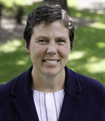 Headshot of Minnesota State Representative Patty Acomb